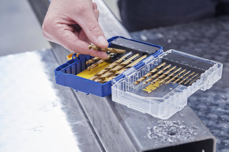 Irwin Zestaw 15 wierteł HSS TiN w kasecie