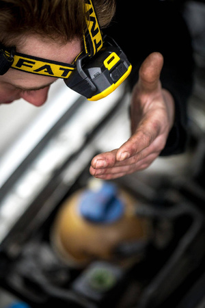 Latarka czołowa z sensorem ruchu Stanley FatMax 200 lm FMHT81509-0