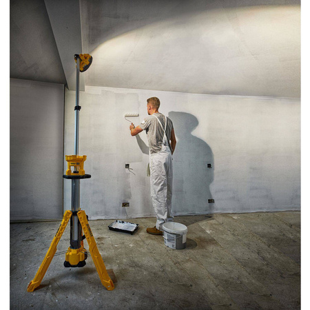 Akumulatorowy reflektor budowlany LED 18V DeWalt DCL079-XJ