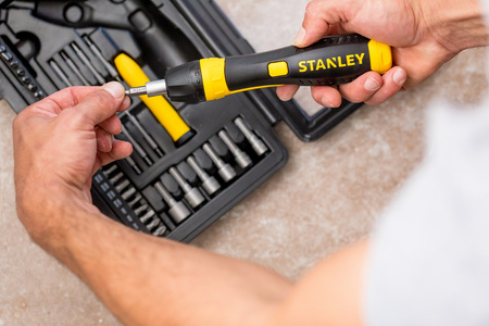 Grzechotka z przegubem 38szt. Stanley 0-63-038