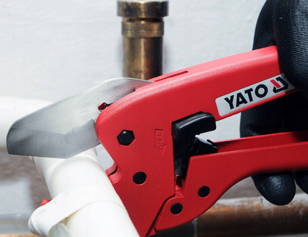 Obcinak do rur PCV do 42 mm Yato YT-2231