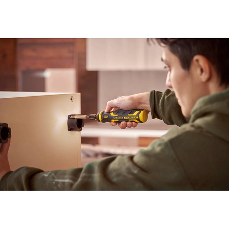 Wkrętak akumulatorowy 4V FMHT66719-0 Stanley Fatmax