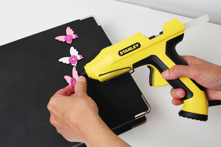 Pistolet klejowy Stanley GR50 STHT6-70417