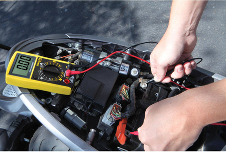 Uniwersalny miernik elektryczny Stanley STHT0-77364