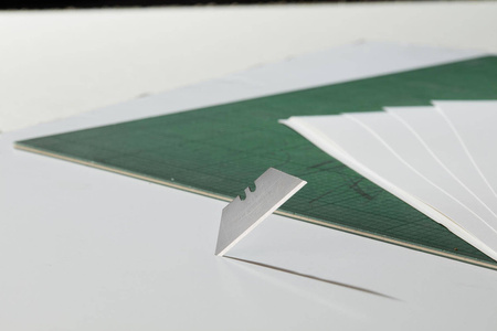 Ostrza trapezowe 100szt. Stanley 1-11-921