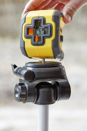 Laser krzyżowy Stanley C-Line czerwony