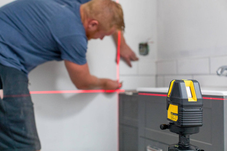 Laser krzyżowy FATMAX MULTI-LINE 4V1H czerwony