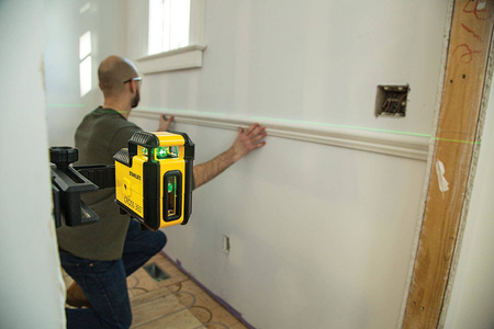 Laser płaszczyznowy CROSS360 zielony Stanley