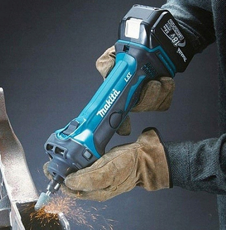 Akumulatorowa szlifierka Makita DGD800Z