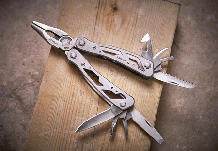 Szczypce wielofunkcyjne Stanley Multi-tool 12w1 + kabura 0-84-519